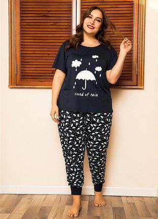 Зручна та практична піжама для сну та відпочинку