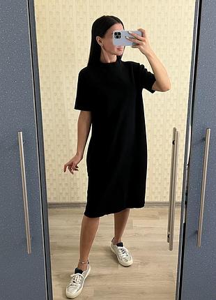 Чорна сукня zara вільного крою пряма довша тепла сукня трикотажна сукня з горлом плаття zara чорное костюм zara