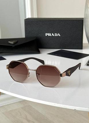 Сонцезахисні окуляри жіночі новинка 2026 окуляри унісекс . prada