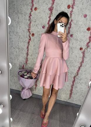 Сукня пудрова пишна рожева