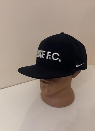 Кепка бейсболка nike f.c.