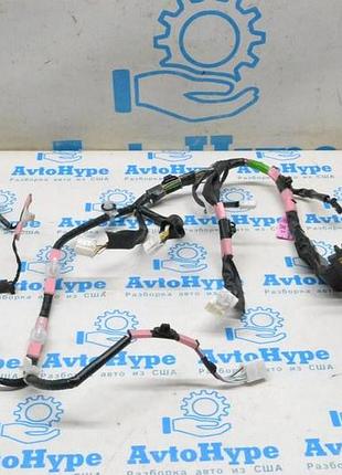 Проводка двери перед лев toyota c-hr 18-23 (01)