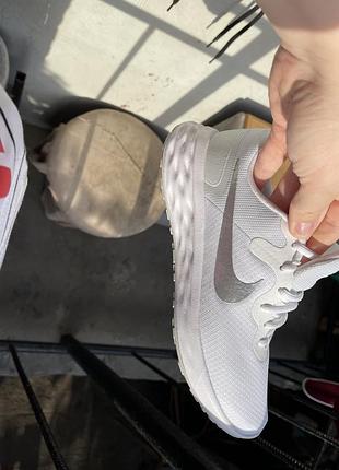Кросівки nike air force 1 / nike, білі 🤍  стильні та зручні кросівки nike у білому кольорі.