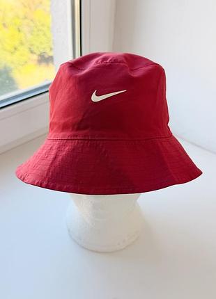 Красная двусторонняя панама nike liverpool fc bucket hat