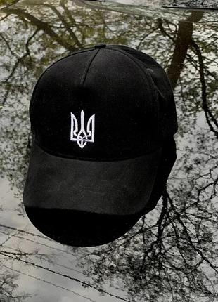 Кепка чорна тризуб