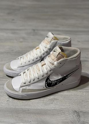 Чоловічі кросівки nike blazer mid 77 sketch оригінал розмір 41