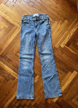 Джинси на худеньку дівчинку 10-12 років, американський бренд abercrombie, чудовий стан