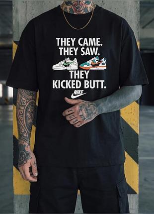 Nike футболка kicked butt чорна