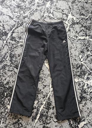 Спортивные штаны adidas