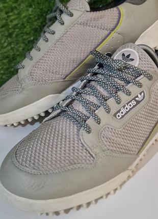 Мужские кроссовки adidas