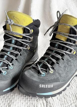 Salewa mountain trainer mid  gore-tex women  женские трекинговые ботинки