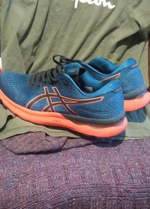 Фарби asics gel nimbus 24