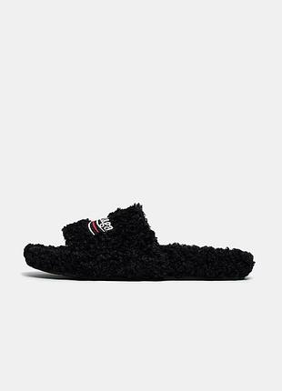 Balenciaga slide black
