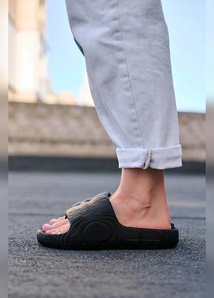 Adidas adilette black