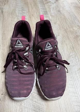 Кроссовки reebok zpump fusion 2.5 бордового (пурпурного) цвета с технологией подкачки воздуха the pump.37,5