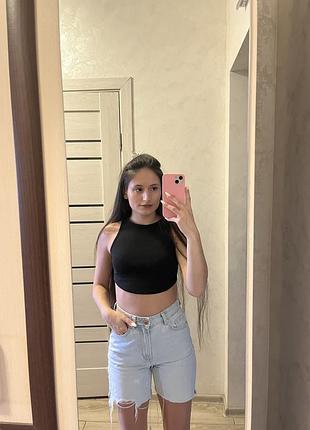 Топ чорний bershka
