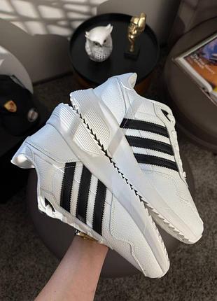 Adidas retropy white black 3