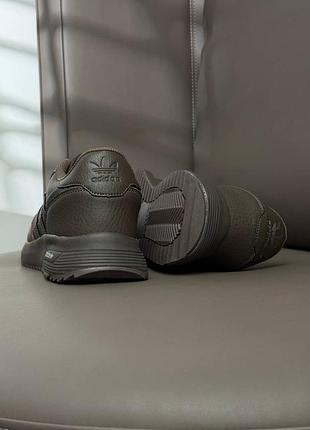 Adidas retropy brown 7