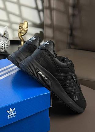 Adidas retropy black 6