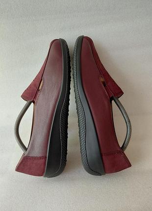 Новые фирменные кожаные мокасины 40 р