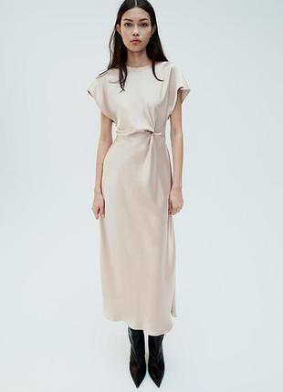 Платье атласное zara.
