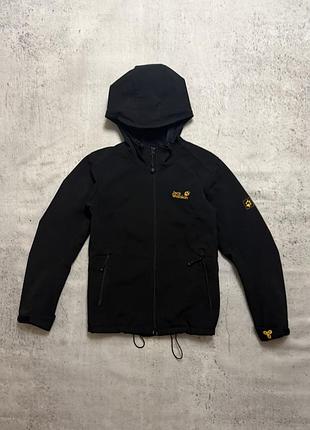 Оригінальна жіноча чорна куртка jack wolfskin в ідеальному стані розмір s-m