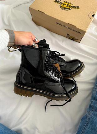Dr. martens 1460 patent black