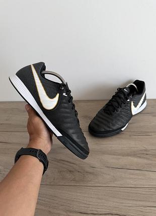 Футзалки бампи шкіряні nike tiempo оригінал