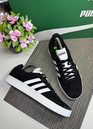Оригінальні кросівки кеди adidas замша