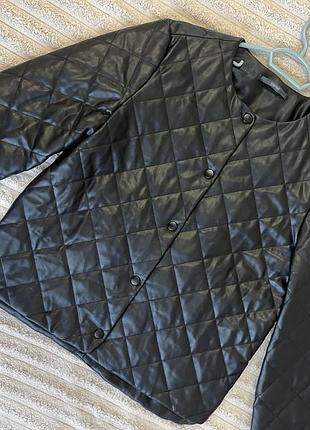 Кожанка/куртка жіноча esprit