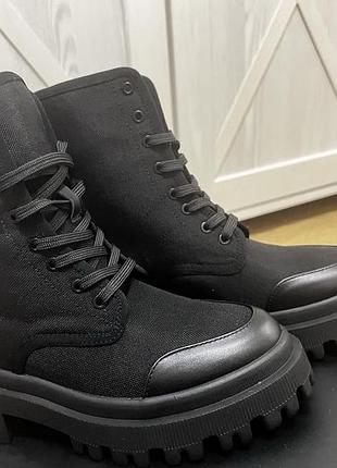 Черевики r_one shoes нові 38