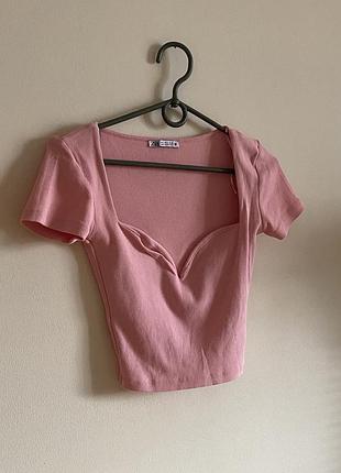 Ніжний рожевий топ zara в рубчик із фігурним декольте (розмір s)