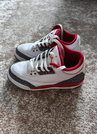 Женские кроссовки air jordan