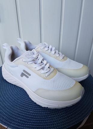 Жіночі білі кросівки fila, р40, 26см, оригінал