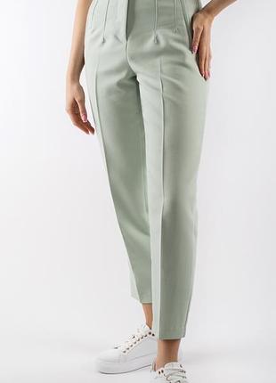 Базові стильні брюки від zara, l