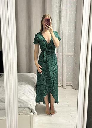 Зелена лео сукня