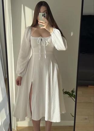 Ніжна сукня