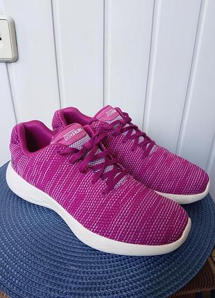 Женские беговые кроссовки skechers go run 600, р40, 27см, оригинал