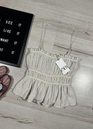 Топ із домотканим ефектом з оборками zara
