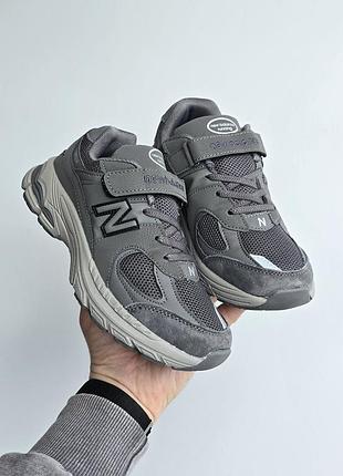 Кроссовки детские new balance 2002r
