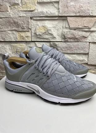 Оригінальні кросівки nike air presto