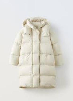 Подовжений дитячий пуховик від бренду zara