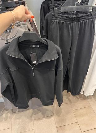 Спортивний костюм