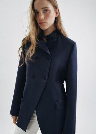 Роскошный шерстяной пиджак жакет zara с воротом стойкой.
