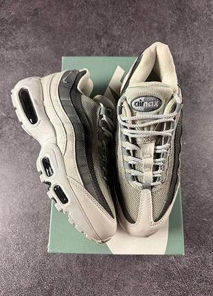 Nike air max 95 grey white