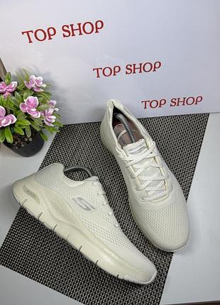 Оригинальные кроссовки skechers