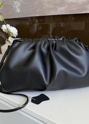 Сумка клатч під bottega venetta