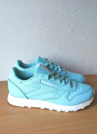 Отличные кожаные кроссовки reebok 37 р. стелька 23,8 см.