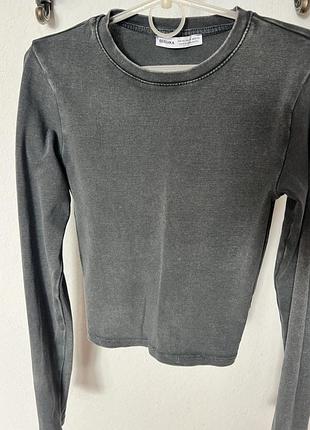 Жіночий лонгслів bershka