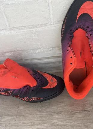 Сороконожки nike hypervenom